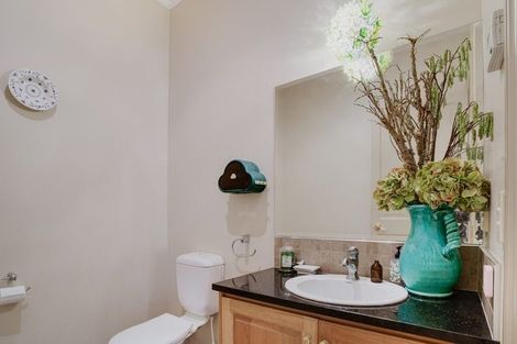 Photo of property in 470 Waitoki Road, Wainui, Silverdale, 0994