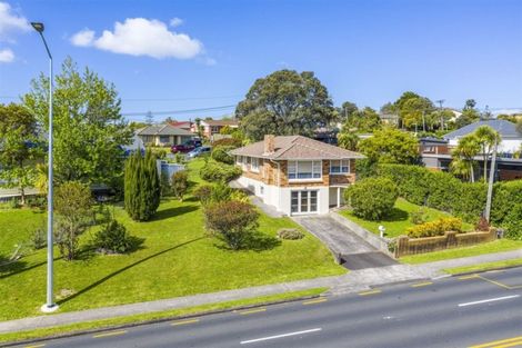 Photo of property in 265 Great North Road, Henderson, Auckland, 0612