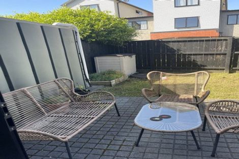 Photo of property in 4 Kerewhenua Crescent, Hobsonville, Auckland, 0616