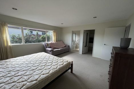 Photo of property in 3 Mana Lane, Pinehill, Auckland, 0632