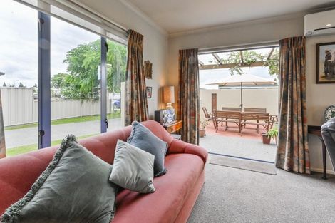 Photo of property in 201 Karaitiana Street, Frimley, Hastings, 4120