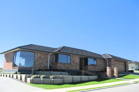 Photo of property in 40 Hikanui Drive, Havelock North, 4130
