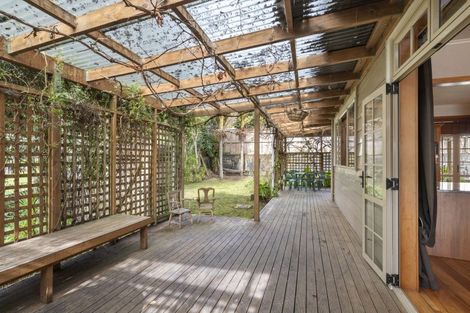 Photo of property in 71 East Street, Pukekohe, 2120