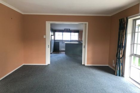 Photo of property in 4 Holly Court, Palmerston North, 4410