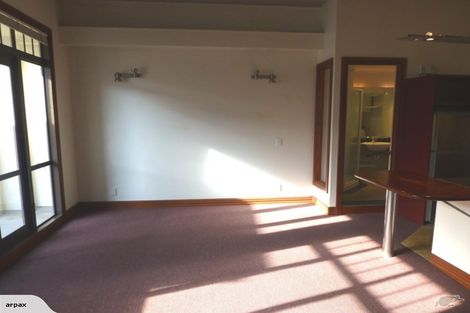 Photo of property in Pirie Street Townhouses, 28/35u Pirie Street, Mount Victoria, Wellington, 6011