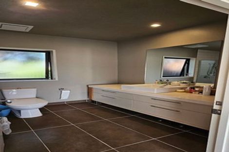 Photo of property in 5 Glengarry Court, Jacks Point, Queenstown, 9371