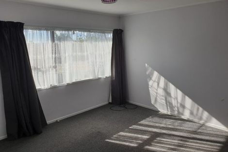 Photo of property in 2/8 Mayville Avenue, New Lynn, Auckland, 0600
