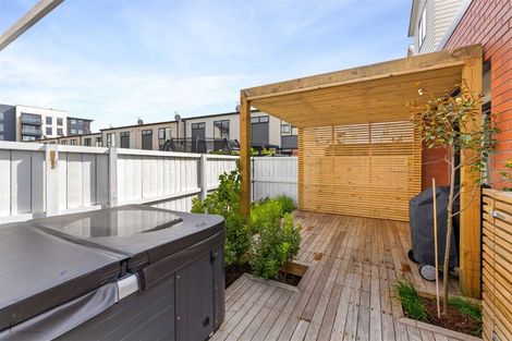 Photo of property in 4 Peihana Road, Hobsonville, Auckland, 0616