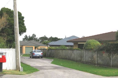Photo of property in 319c Royal Road, Massey, Auckland, 0614