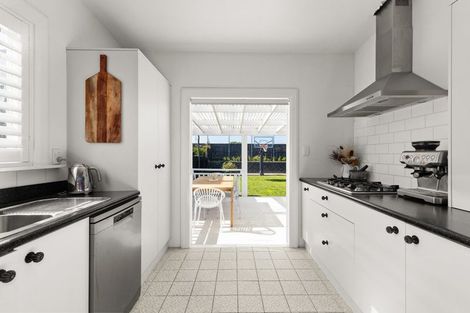 Photo of property in 51 Yule Street, Kilbirnie, Wellington, 6022