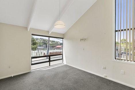 Photo of property in 22/4u Dr Taylor Terrace, Johnsonville, Wellington, 6037