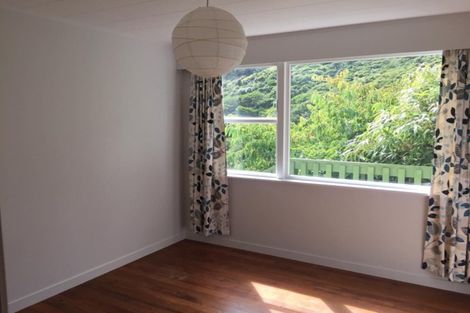Photo of property in 55 Huntingdon Street, Northland, Wellington, 6012