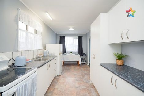 Photo of property in 54 Dunbeath Crescent, Kew, Invercargill, 9812