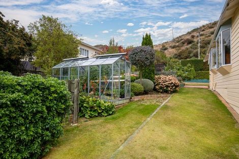 Photo of property in 30 Branxholm Street, Roxburgh, 9500