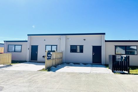 Photo of property in 13a Poruru Close, Papakura, 2110