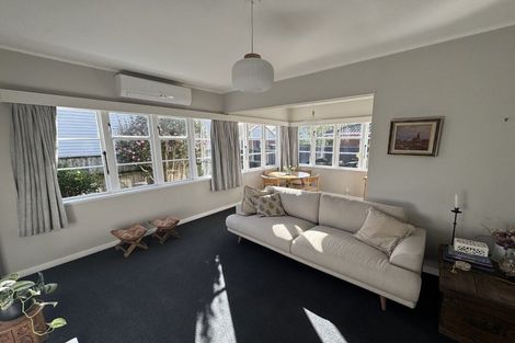 Photo of property in 10 Purser Grove, Fairfield, Lower Hutt, 5011