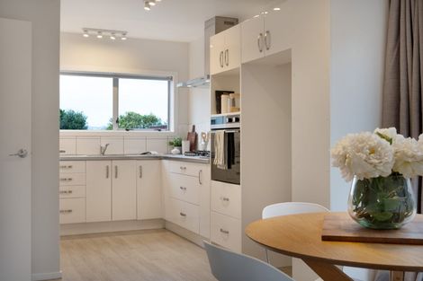 Photo of property in 8a Alister Way, Churton Park, Wellington, 6037