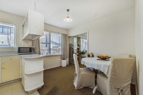 Photo of property in 6 Apollo Place, Papanui, Christchurch, 8052