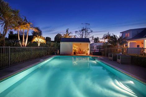 Photo of property in 41 Retreat Road, Haruru, 0204