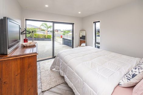 Photo of property in 13 Magnolia Crescent, Tawhero, Whanganui, 4501