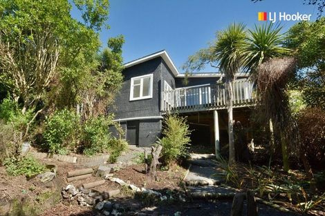 Photo of property in 25 Frances Street, Broad Bay, Dunedin, 9014