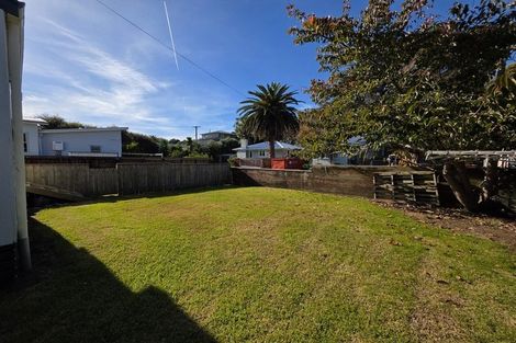 Photo of property in 43 Lorna Street, Lynmouth, New Plymouth, 4310