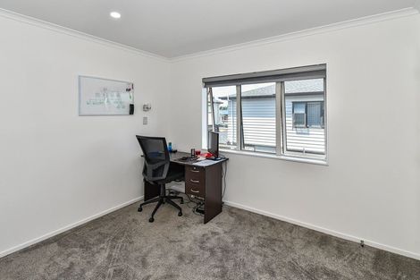 Photo of property in 40b Alma Crescent, Papakura, 2110