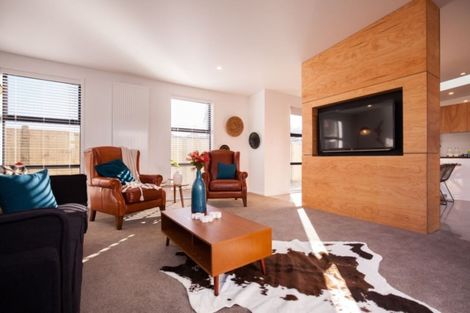 Photo of property in 6 Ambedkar Way, Pukekohe, 2120