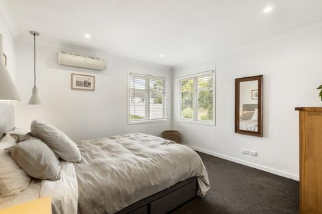 Photo of property in 4/37 Onewa Road, Northcote, Auckland, 0627