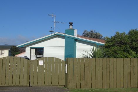 Photo of property in 44 Percival Road, Paraparaumu Beach, Paraparaumu, 5032