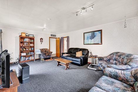 Photo of property in 84 King Edward Street, Eltham, 4322