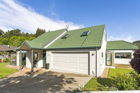 Photo of property in 1 Orchid Rise, Whakatane, 3120