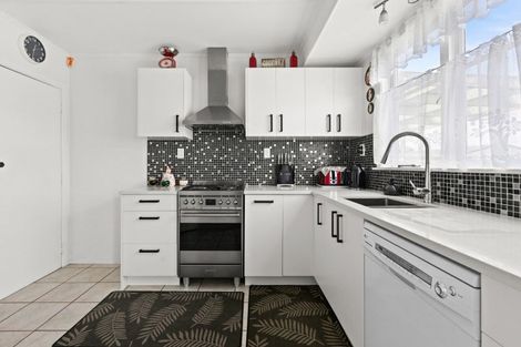 Photo of property in 808 Park Road South, Akina, Hastings, 4122