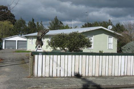 Photo of property in 16 Shanly Street, Waipawa, 4210