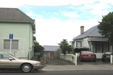 Photo of property in 178 Hinemoa Street, Birkenhead, Auckland, 0626