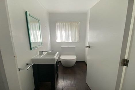 Photo of property in 15 Halswater Drive, Churton Park, Wellington, 6037