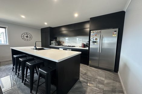 Photo of property in 190 Pacific Drive, Fitzherbert, Palmerston North, 4410