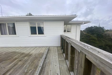 Photo of property in 981 East Coast Road, Redvale, Auckland, 0794
