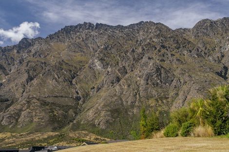 Photo of property in 6 Wanderer Lane, Jacks Point, Queenstown, 9371