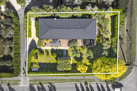 Photo of property in 2 Burgundy Drive, Martinborough, 5711