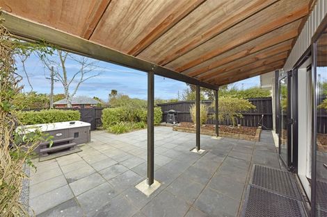 Photo of property in 9 Gainford Street, Avonhead, Christchurch, 8042