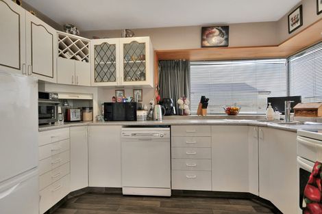 Photo of property in 6 Shearer Street, Tinwald, Ashburton, 7700