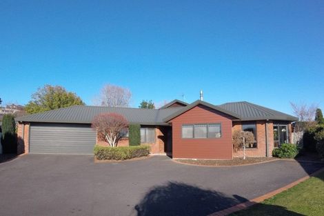 Photo of property in 6a Ashmore Drive, Frankleigh Park, New Plymouth, 4310