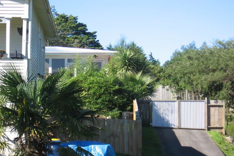 Photo of property in 41 Brandon Road, Glen Eden, Auckland, 0602