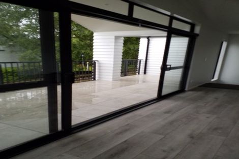 Photo of property in 135 Victoria Street, Cambridge, 3434