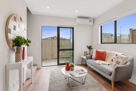 Photo of property in 37 Nganui Avenue, Takanini, 2112