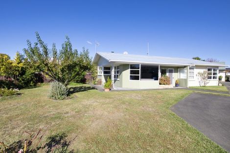 Photo of property in 4 Balmoral Street, Taradale, Napier, 4112