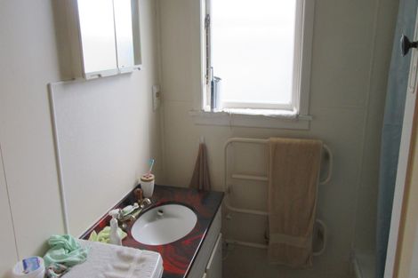 Photo of property in 14 Hughes Street, Waimate, 7924
