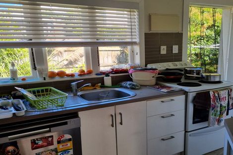 Photo of property in 25 Brandon Road, Manly, Whangaparaoa, 0930