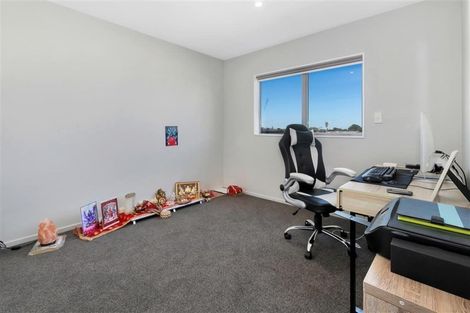 Photo of property in 25 Bukem Place, Favona, Auckland, 2024